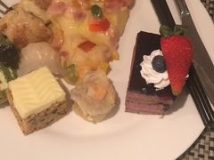 -皇城豪门酒店-美多娜国际美食餐厅