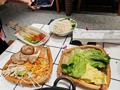 -伍师兄市井火锅(东部星悦天地店)