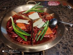 -叁口煮老火锅(东升店)
