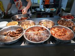 -蓝精灵饺子店