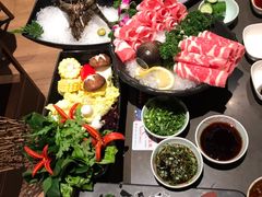 -捞王锅物料理(上海世茂广场店)