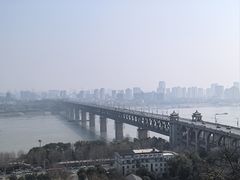 -龟山风景区-龟山电视塔