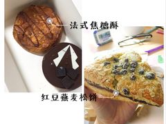 -星巴克臻选(南京金茂览秀城店)