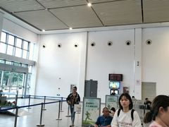 -亚龙湾站