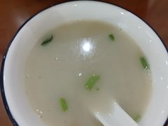 -美顺香食府鱼头老店(雪野湖店)