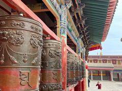 -塔尔寺游客服务中心