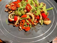 -畔悦庐·庐山菜·音乐餐厅