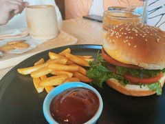 -ZING COFFEE 镜咖啡