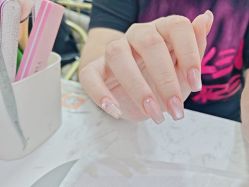 -尤米一站式美甲美睫