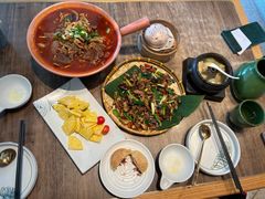 -云海肴云南菜(浦江欢乐颂店)