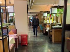 -意卡菲·欢乐聚会餐厅(华侨店)