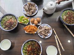 -吾穆勒蓬灰牛肉面·清真(北滨河中路店)