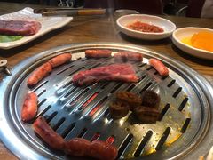 厚切雪花上脑-·缸桶屋·韩式牛肋条自助烤肉(西湖D11店)