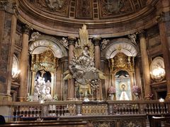 -皮拉尔圣母圣殿主教座堂