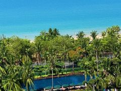 -三亚湾海居雅高铂尔曼度假酒店