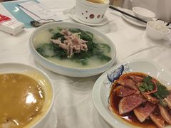 -渔意楼·驰名沙田乳鸽(五羊旗舰店)