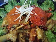 -虾弄弄海派小龙虾·牛羊蝎子火锅