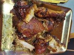烤猪蹄-老班长·小龙虾·鲜货烧烤大排档(金街美地店)