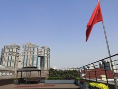 -漕河泾街道图书馆(漕河泾社区文化活动中心店)