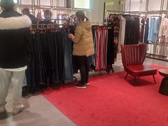-Gucci(首创奥特莱斯店)