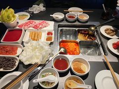 -海底捞火锅智慧餐厅(中骏世界城店)
