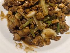 -鄱阳湖·江西小炒·瓦罐煨汤(五道口店)