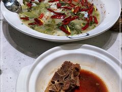 -江渔儿酸菜鱼·拔草餐厅(虎门君乐汇店)