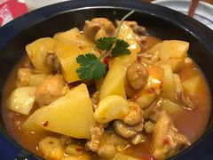 永平洋芋焖鸡-云海肴·汽锅鸡·云南菜(天津国金汇店)