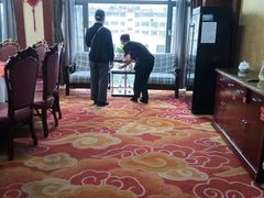 -巨鼎酒店(擂鼓石店)