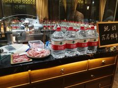 自助调料区-东门口涮肉·砂锅·烤串(老门东店)