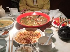-初蓉丨遇见新川菜(亲贤街荣耀店)
