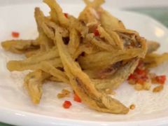 椒盐沙尖鱼-文记壹心鸡(宝华路店)