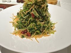 巧拌豆苗-四季民福烤鸭店(王府井灯市口店)