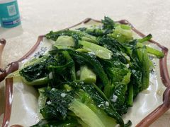 蒜蓉炒油麦菜-标记美食新鲜猪杂(兴南大道店)