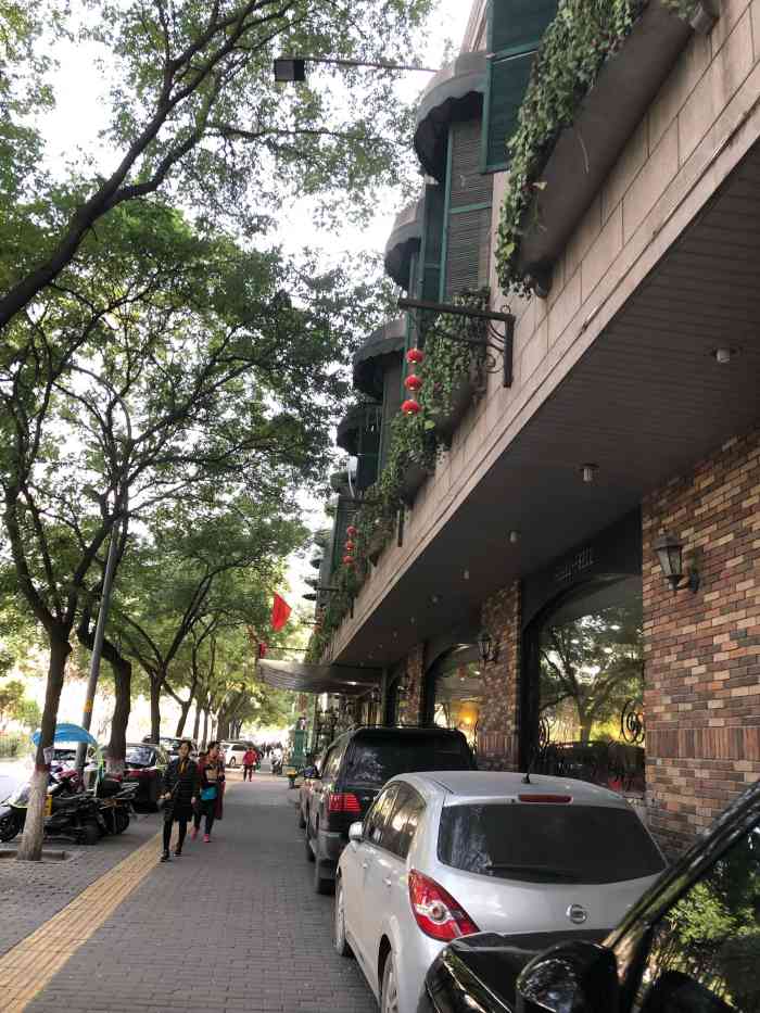 小贝壳酒楼(经九路店)-"今天家里有客人,提前没准备啥菜,于是就去.