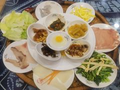 -桥香园云南过桥米线(金马碧鸡店)