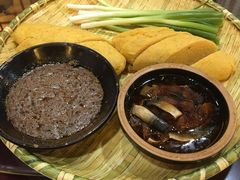 -乔家小院•本地小海鲜•非遗驴肉(万年泉路店)