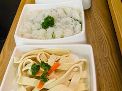 -左庭右院鲜牛肉火锅(浦江欢乐颂店)
