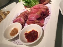 -品悦酒店(三林古镇店)