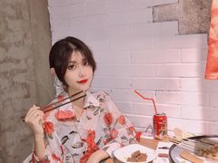 -么肆烤肉(汉街形象店)