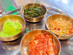 -釜山火炉·海鲜烤肉(紫藤路店)