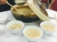 雞煲翅-新陶陶酒家