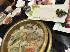 -川中故事·成都老火锅(东书房店)