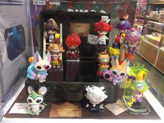 -泡泡玛特POPMART(世豪广场店)