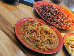 -先启半步颠小酒馆(虹桥龙湖天街店)