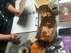 -时光loft轰趴·桌游·电玩游戏馆