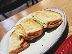 -HELLO 27 意面·沙拉·帕尼尼