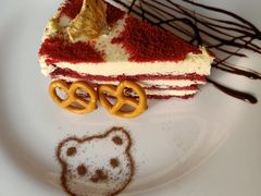 红丝绒蛋糕-望海·帆船主题咖啡厅•品茗下午茶(石湖景区店)