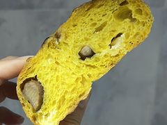 贝贝南瓜板栗洛代夫-PAOPAO Bakery&Café(港汇店)