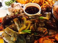 -日进一片海.生腌海鲜火锅.宵夜烧烤(三里屯总店)